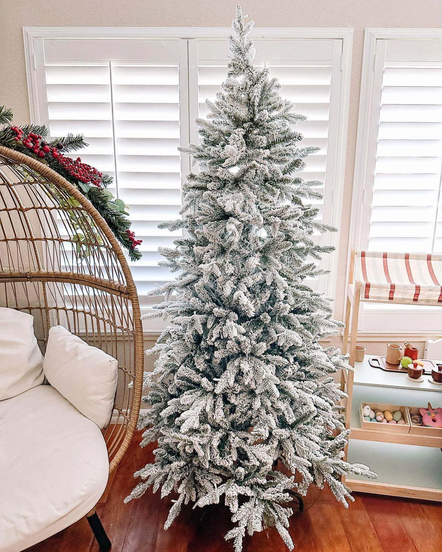 8' Queen Flock® Slim Artificial Christmas Tree Unlit - FINAL SALE