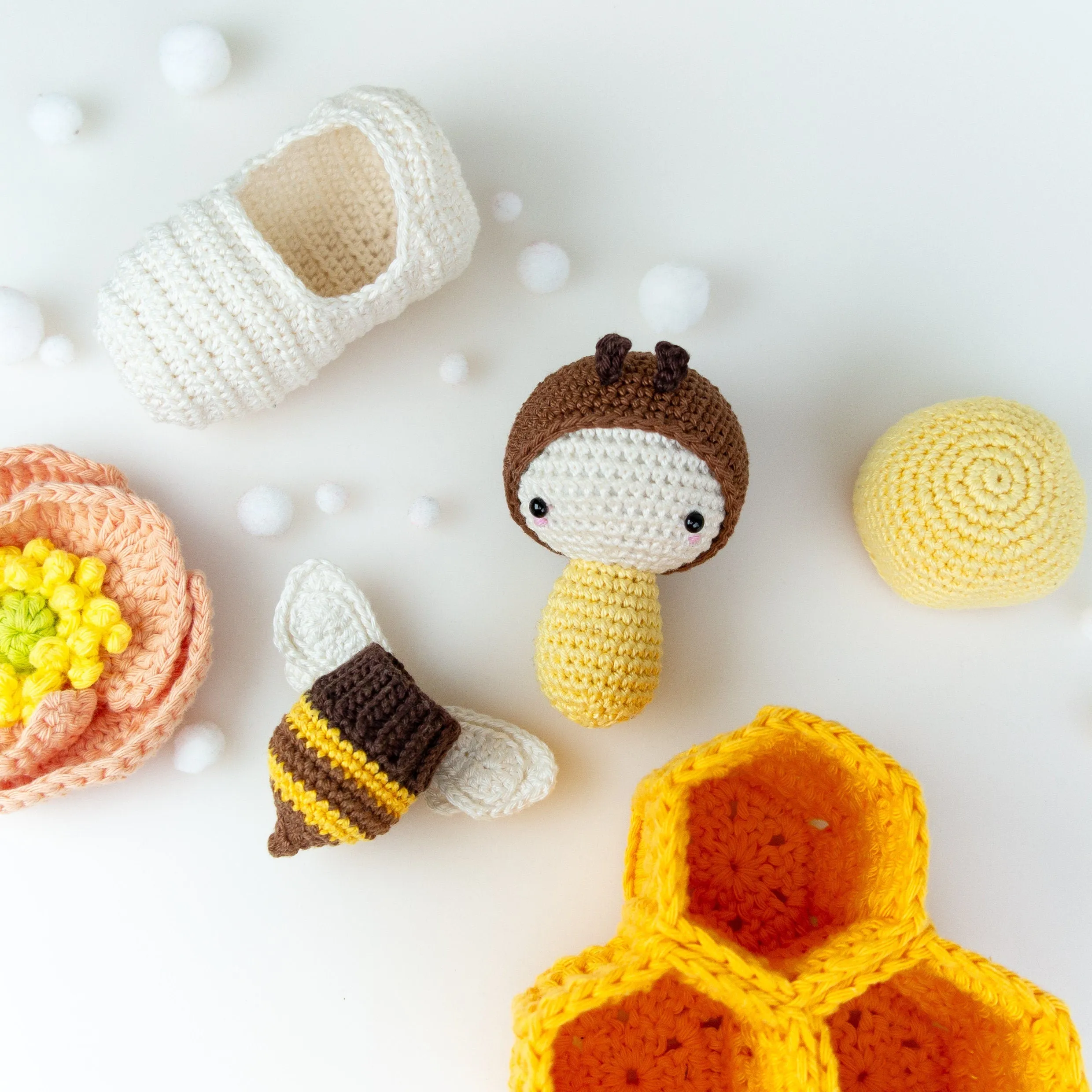 Amigurumi Crochet Kit . Bee Lifecycle Playset