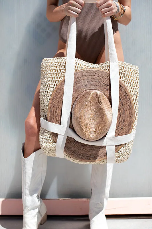 AS SEEN ON LOVERLY GREY!! Hat Carrying Beach Bag in Light Straw