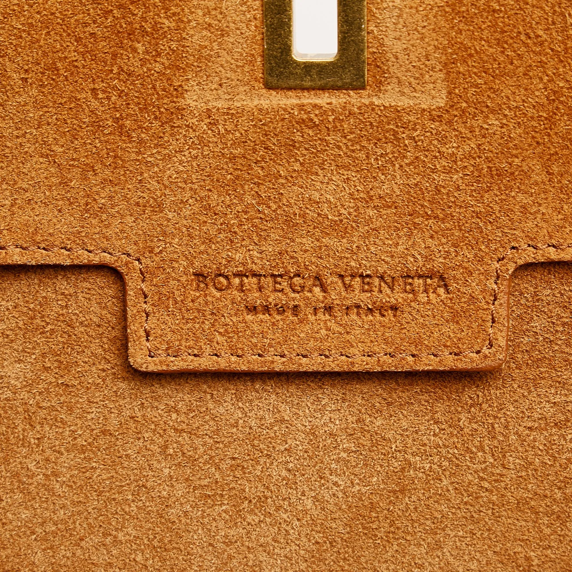 Bottega Veneta Large Angle Crossbody (SHG-36648)