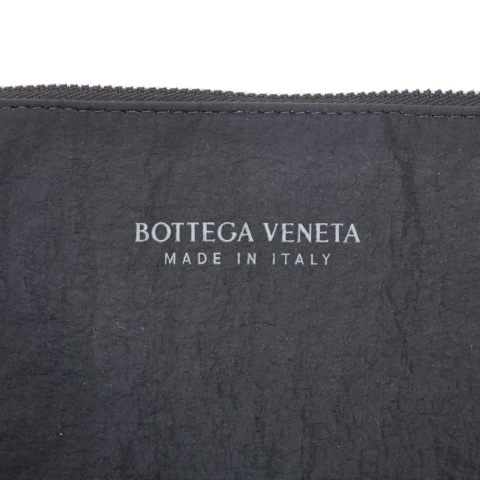 Bottega Veneta Maxi Intrecciato Cassette Tote (SHG-WbFFN8)