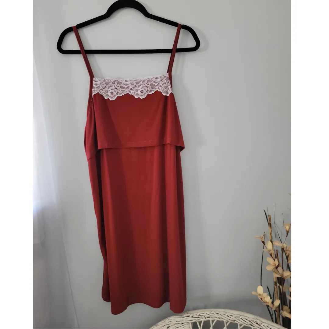 Brick Red Maternity Delivery Gown & Matching Swaddle: Large/XL