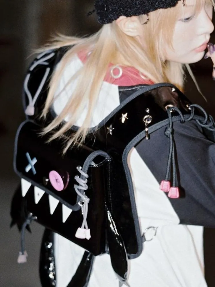 Bunny Monster Patent Leather Two-use Bag【s0000004811】