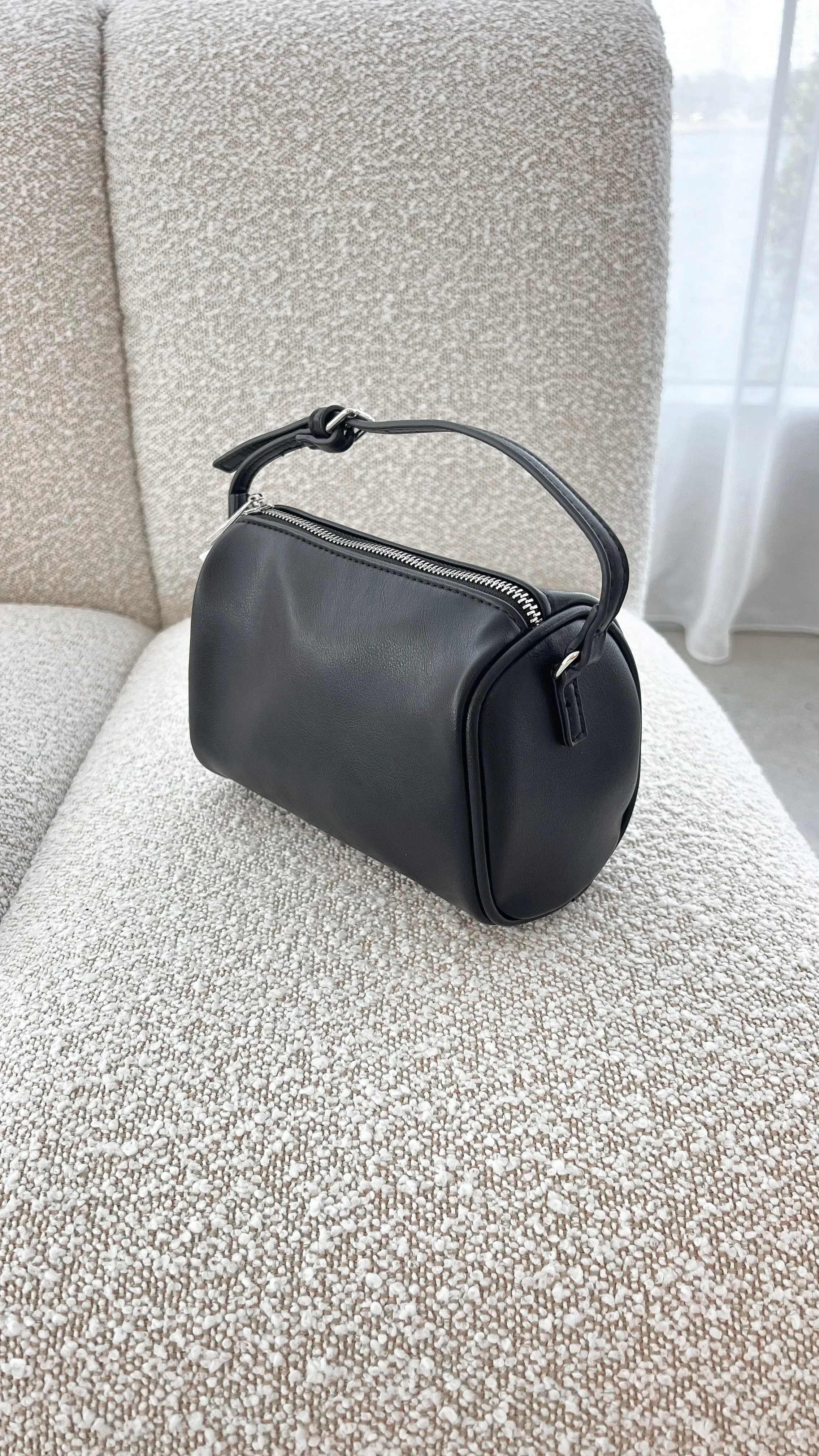 Donna Handle Bag - Black