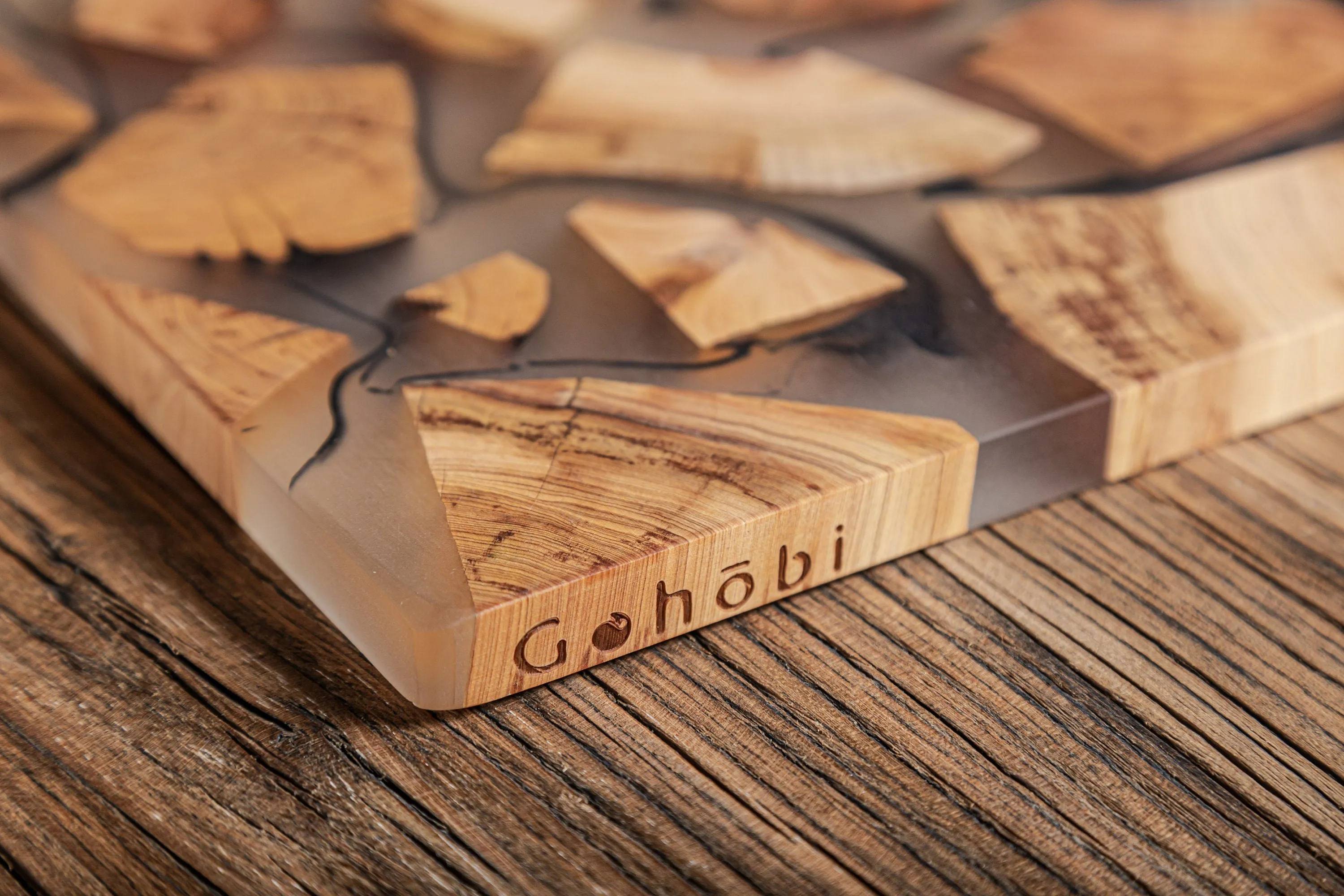 Gohobi Rectangle Wooden Resin Placemat (29cm)