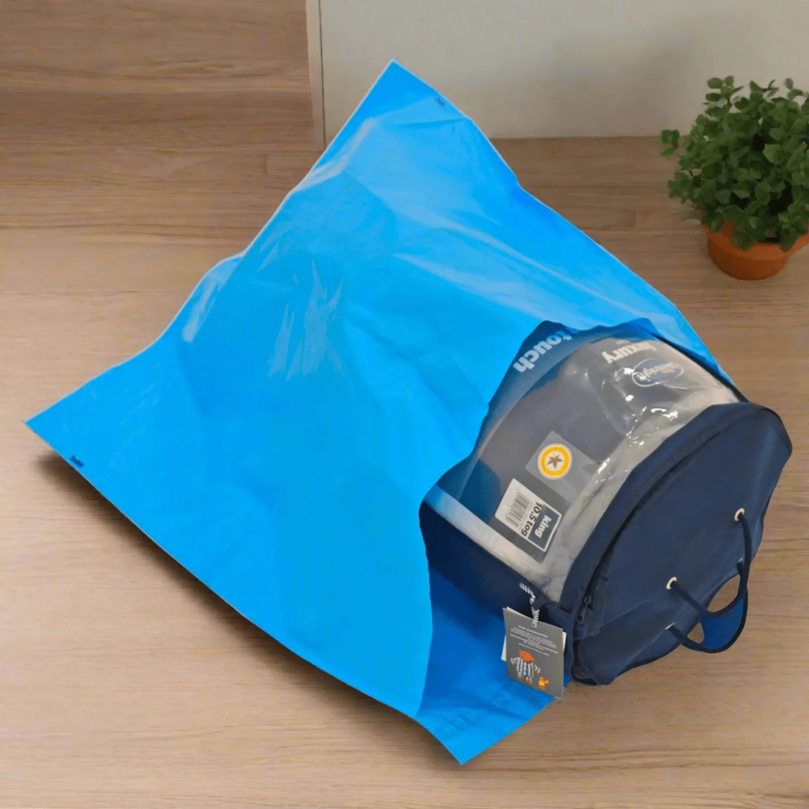 Mail Pro 100 Large Plastic Self Seal Mailer Bags 79cm x 72cm