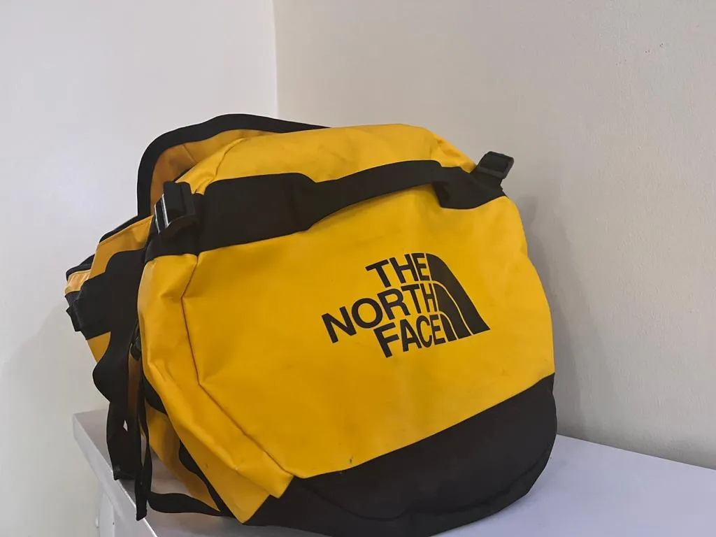 NorthFace BASE CAMP DUFFEL BAG