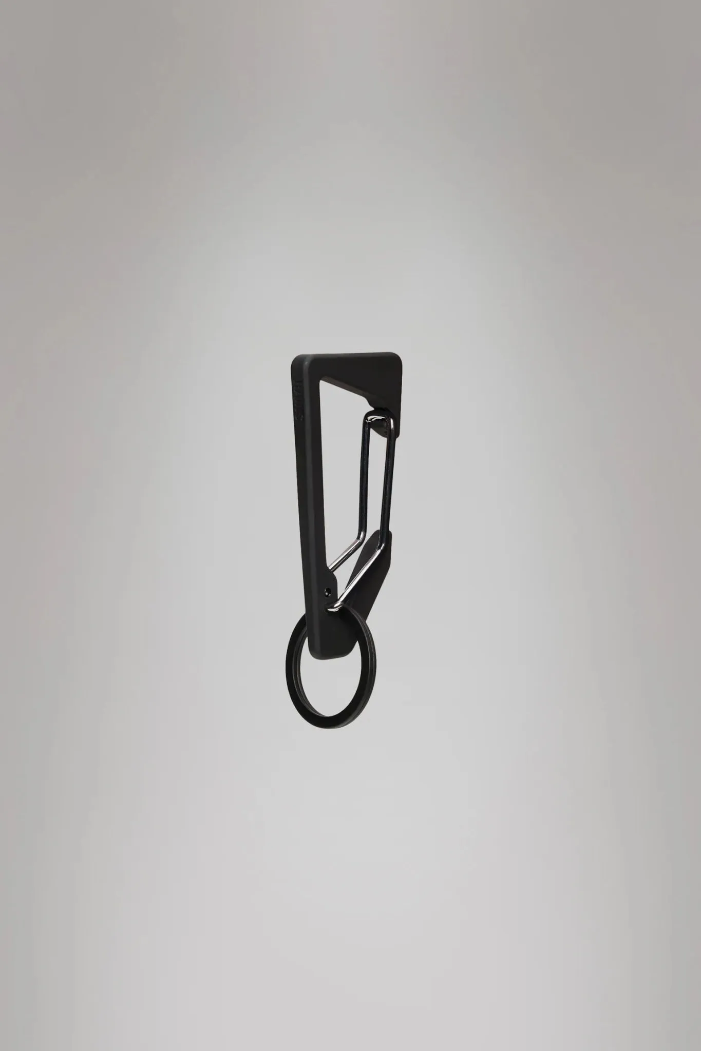 RAINS Carabiner