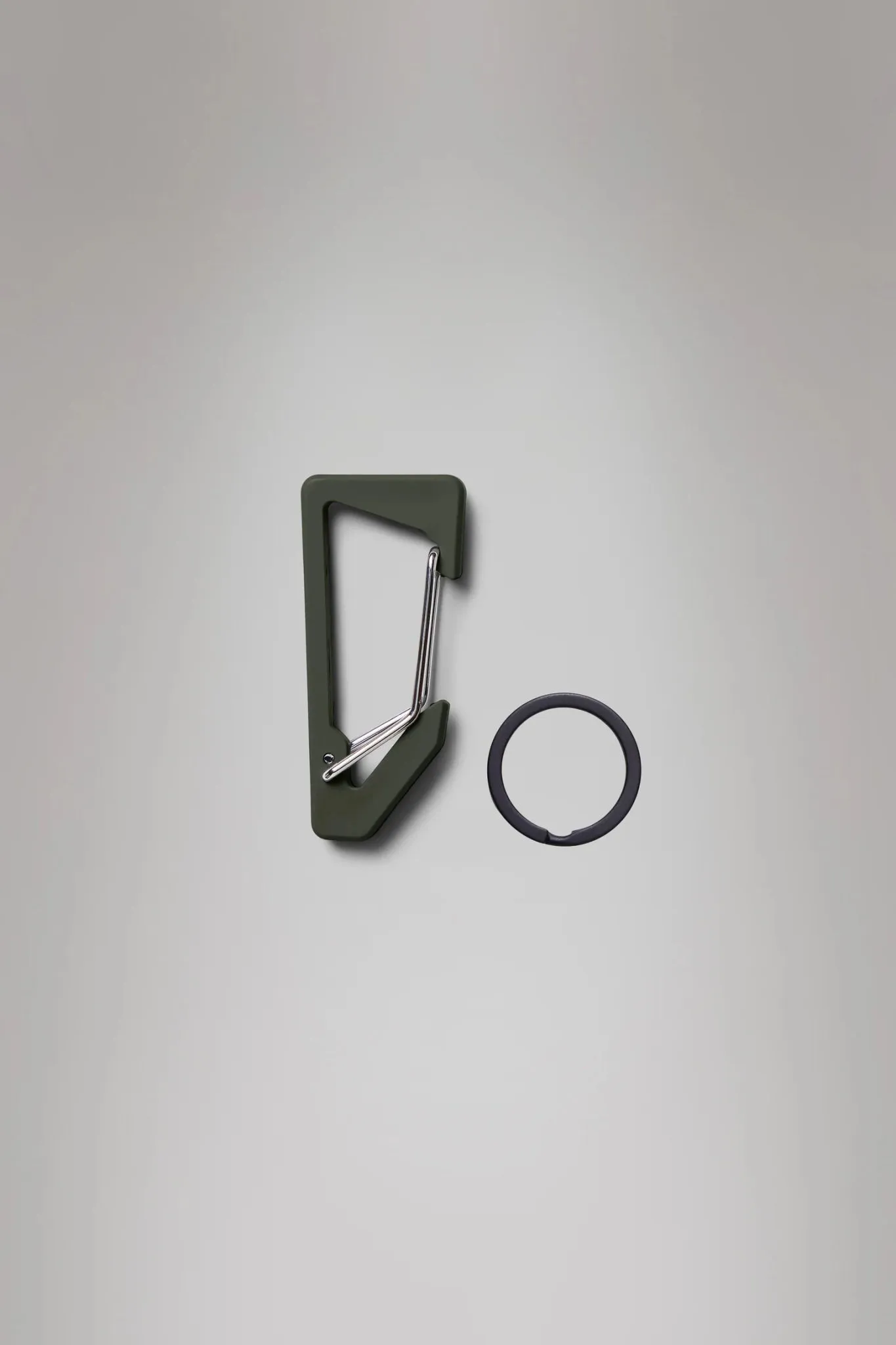 RAINS Carabiner