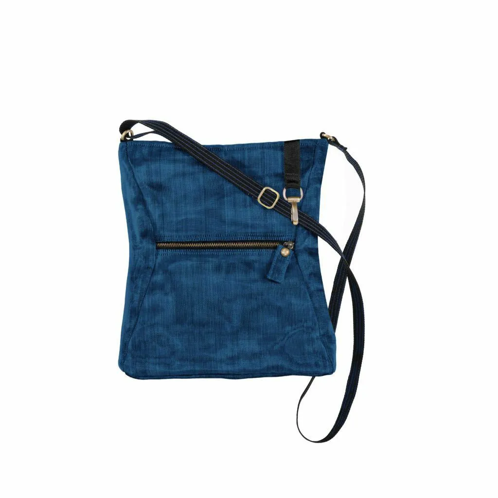 Scout Crossbody Bag: Stylish and Sustainable