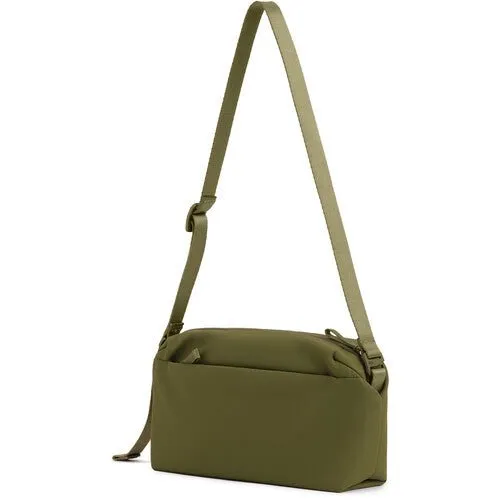 Urth Dolomite 7L Camera Sling - Green